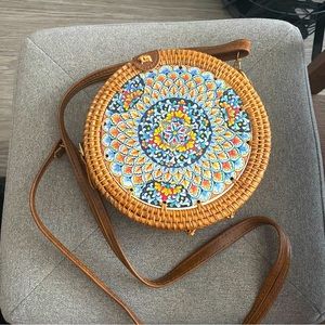 Vacation Rattan Round Crossbody Bag
